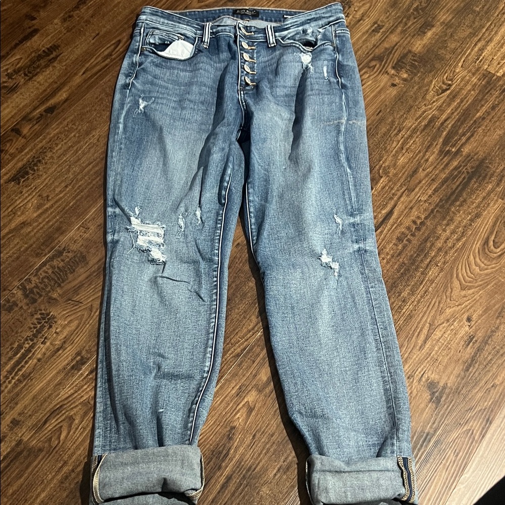 Judy Blue Light Blue Distressed Boyfriend Jeans